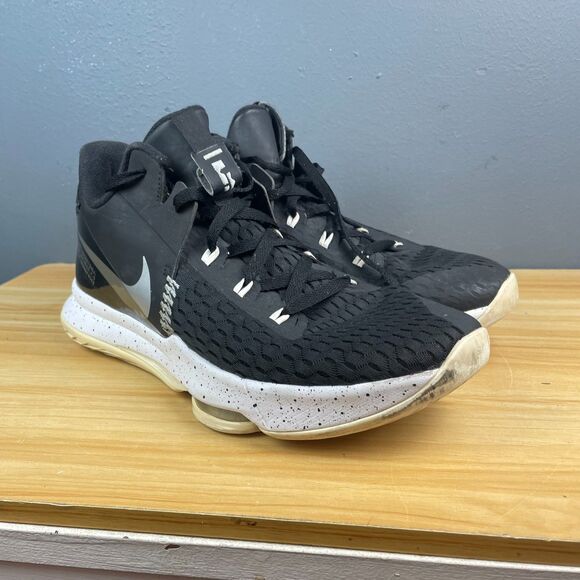 Nike LeBron Witness 5 Basketball Sneaker Shoes Men\'s 13 Black Lace Up CQ9380-001 main image 5